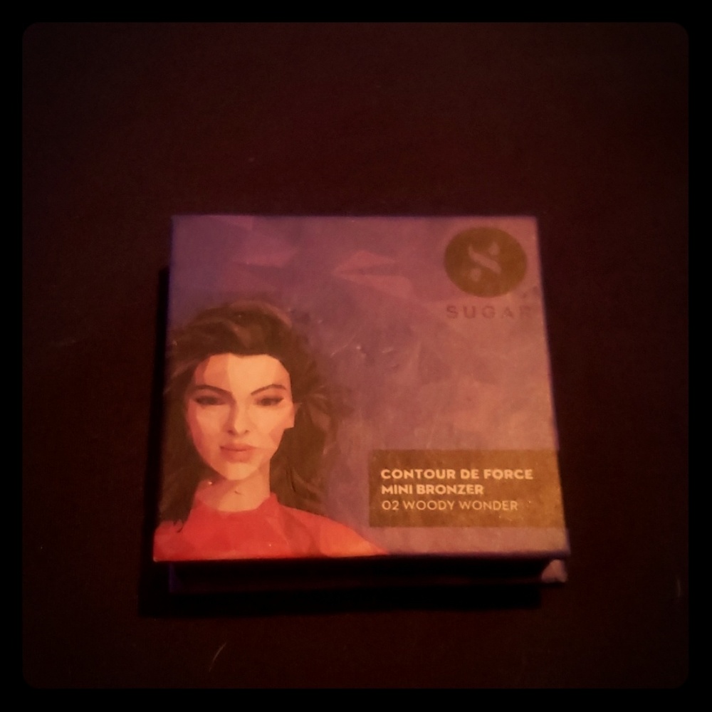 **BRAND NEW** Sugar Contour De Force Mini Bronzer